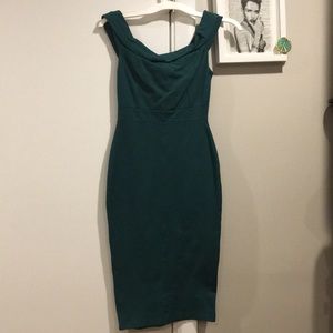 Off the shoulder bodycon dress